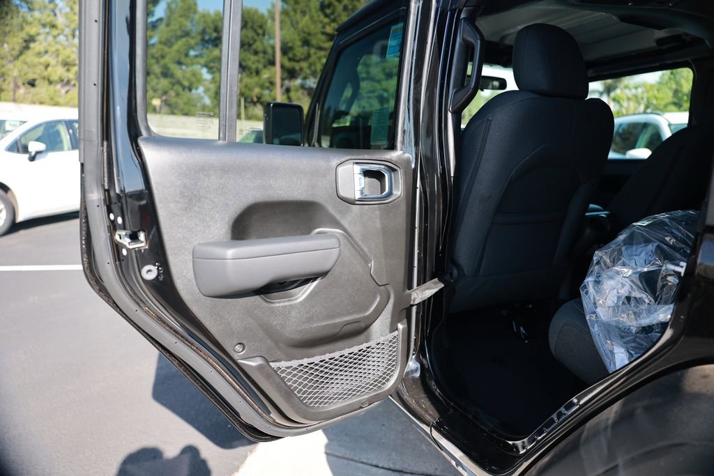 New 2026 Jeep Wrangler Sport image 32