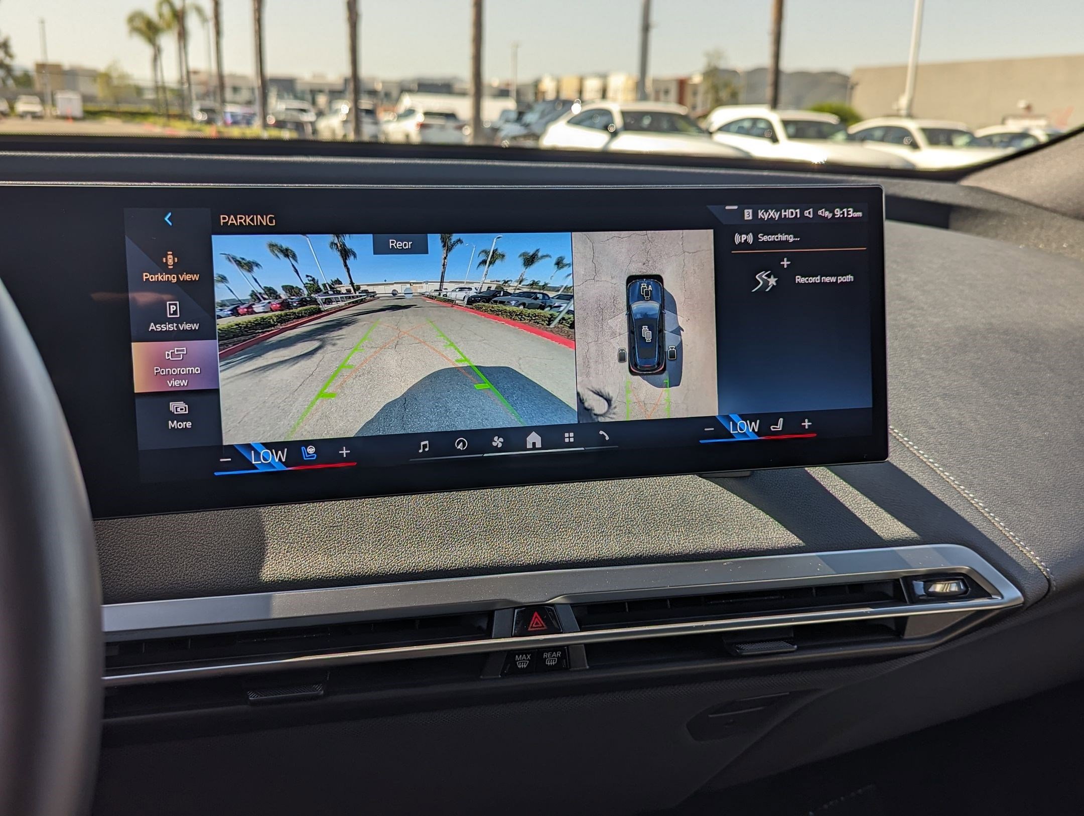 Used 2025 BMW iX xDrive50 w/ Premium Package image 26