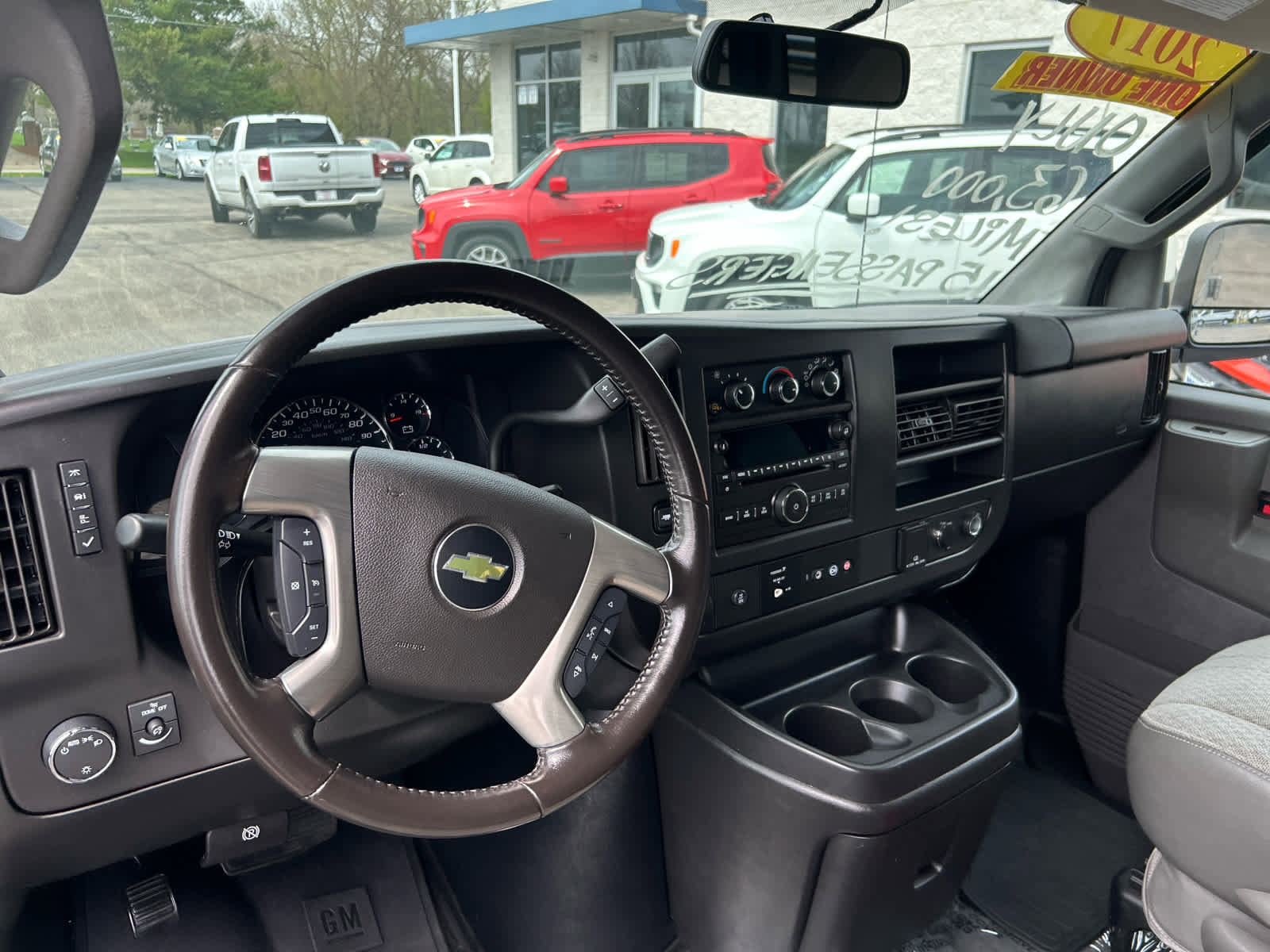 Used 2017 Chevrolet Express 3500 LT w/ LT Preferred Equipment Group RWD image 14