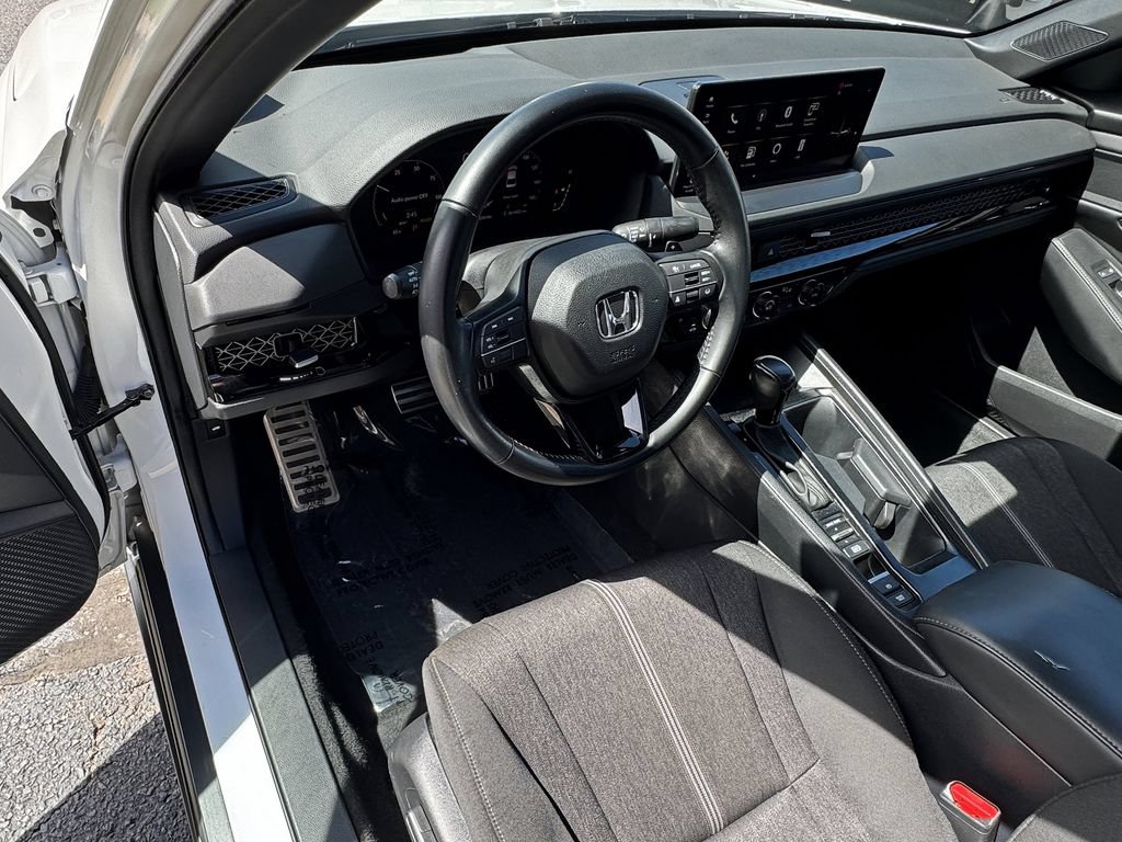 Used 2023 Honda Accord Sport image 21