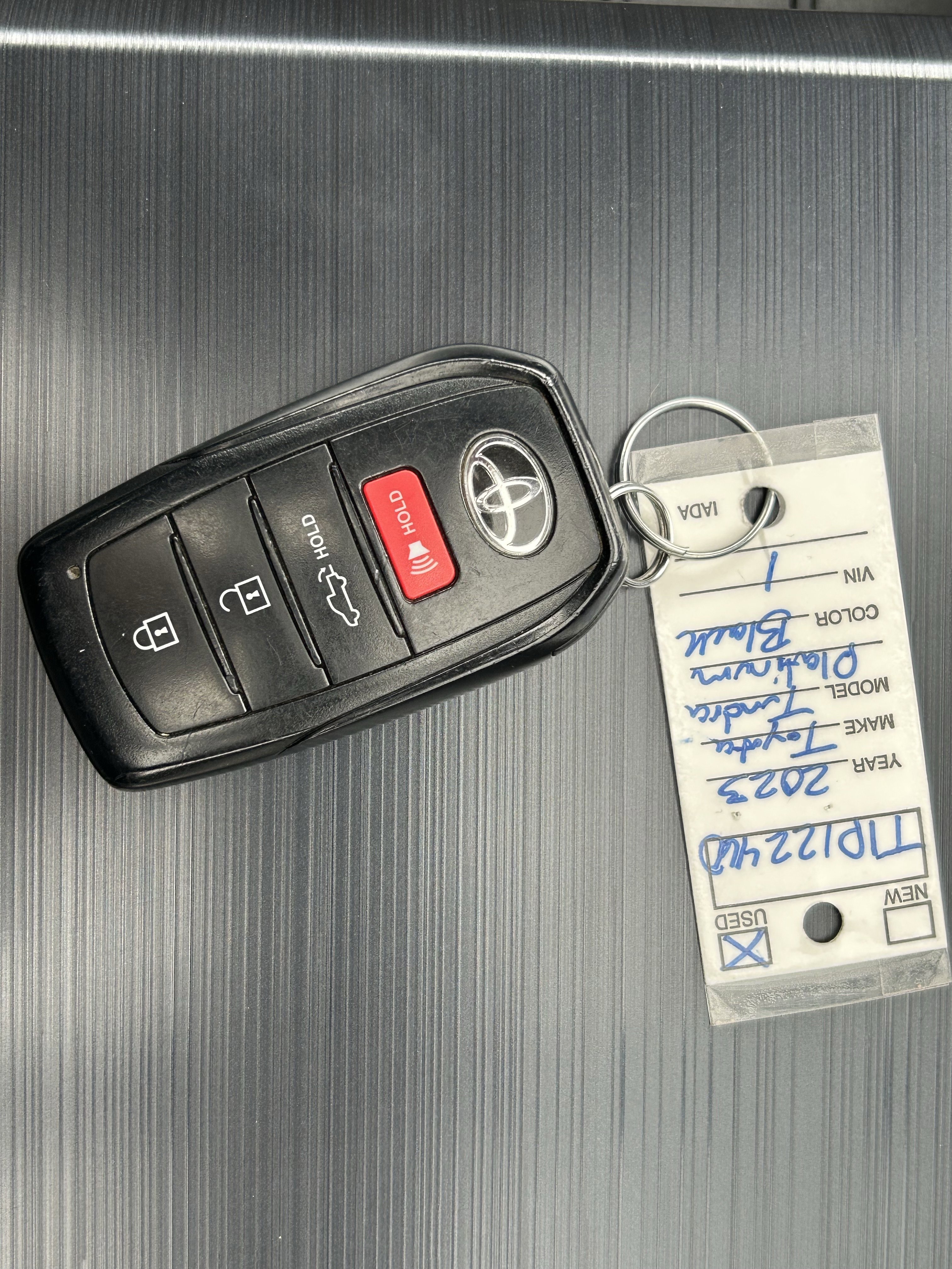 Used 2023 Toyota Tundra Platinum image 31