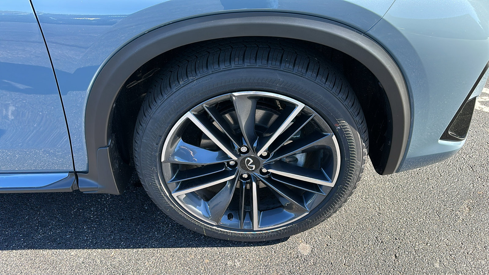 New 2025 INFINITI QX55 Luxe w/ Cargo Package image 6