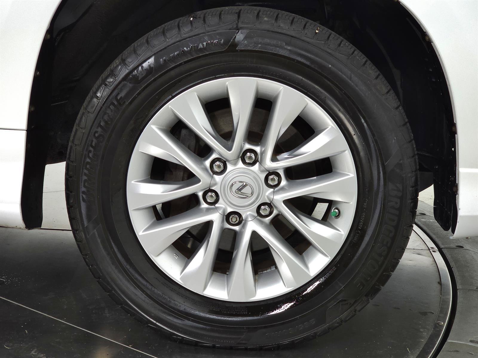 Used 2017 Lexus GX 460 Premium w/ Premium Package AWD/4WD image 10