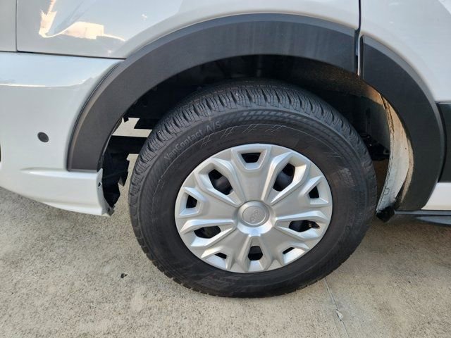 Used 2025 Ford Transit 350 XLT image 9