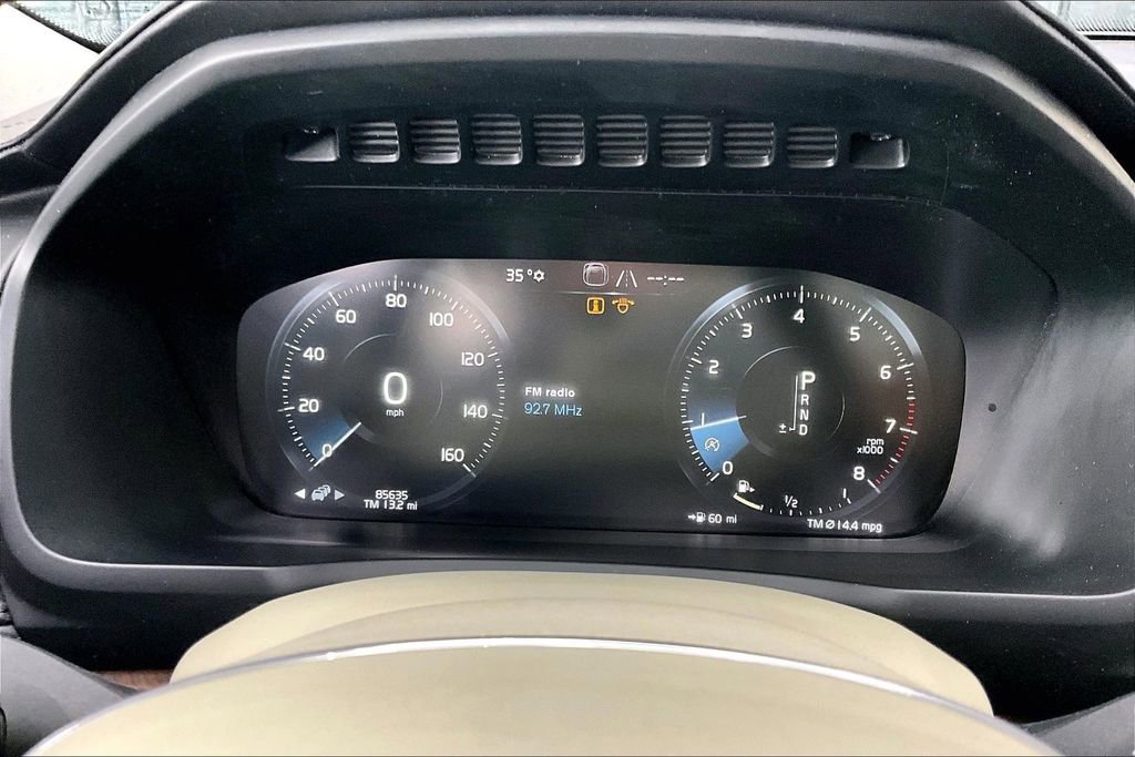 Used 2016 Volvo XC90 T6 Inscription image 9