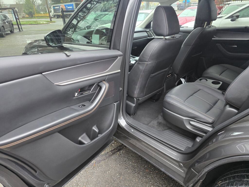 Certified 2024 MAZDA CX-90 Plug-In Hybrid w/ Preferred image 26