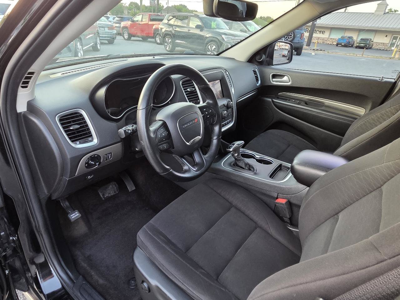 Used 2019 Dodge Durango SXT AWD/4WD image 18