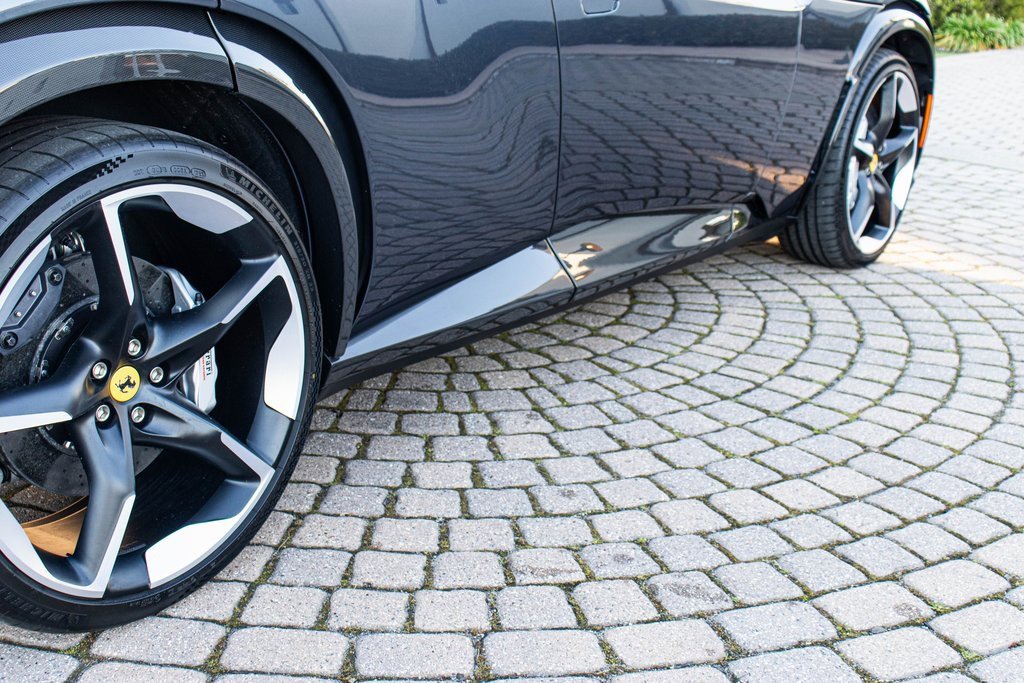 Certified 2024 Ferrari Purosangue Base image 19