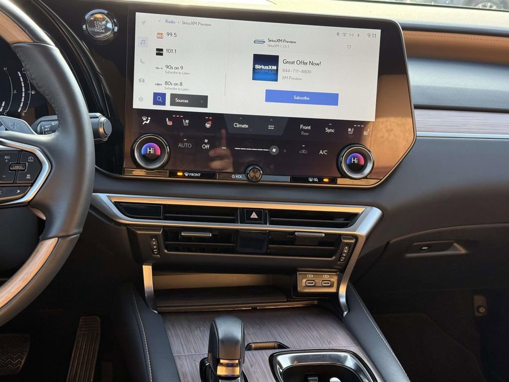 Used 2024 Lexus RX 350 Premium image 19