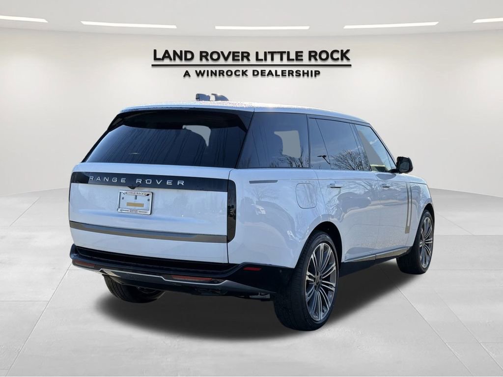 New 2026 Land Rover Range Rover Long Wheelbase SE image 2