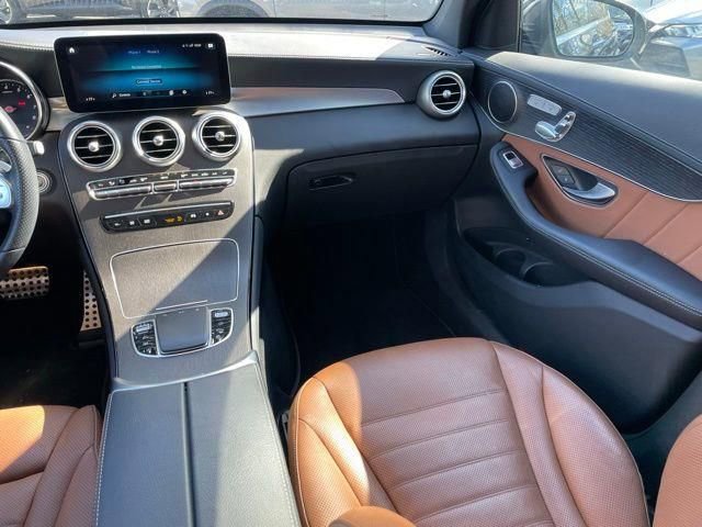 Used 2022 Mercedes-Benz GLC 300 4MATIC Coupe image 9