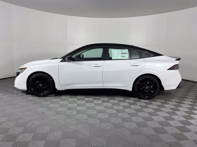 New 2027 Nissan Sentra SR w/ SR Premium Package FWD image 7