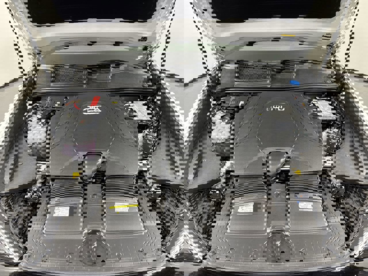 Used 2025 Audi Q8 Premium Plus w/ Premium Plus Package image 30