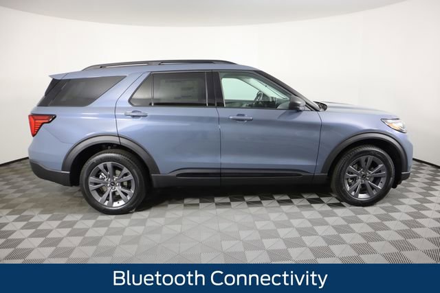 New 2026 Ford Explorer Active w/ Active Comfort Package image 2