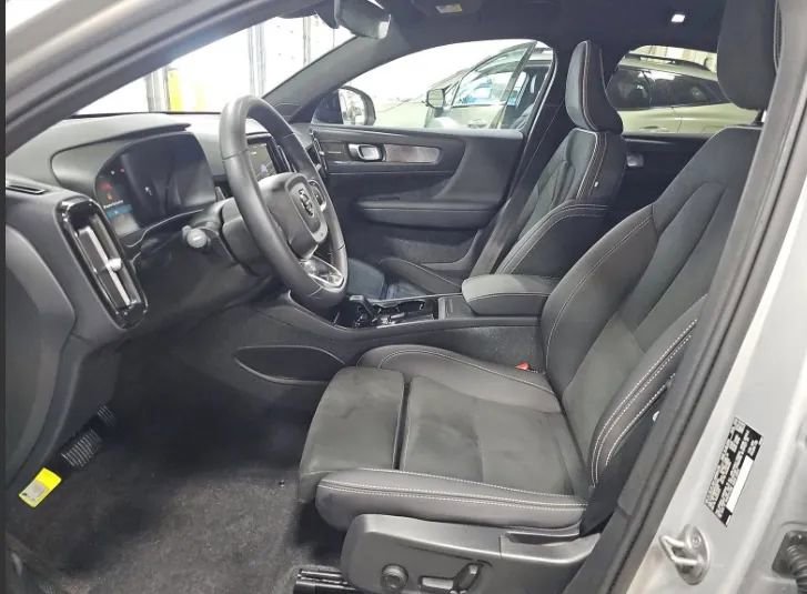 Used 2023 Volvo C40 P8 Recharge Ultimate AWD/4WD image 5