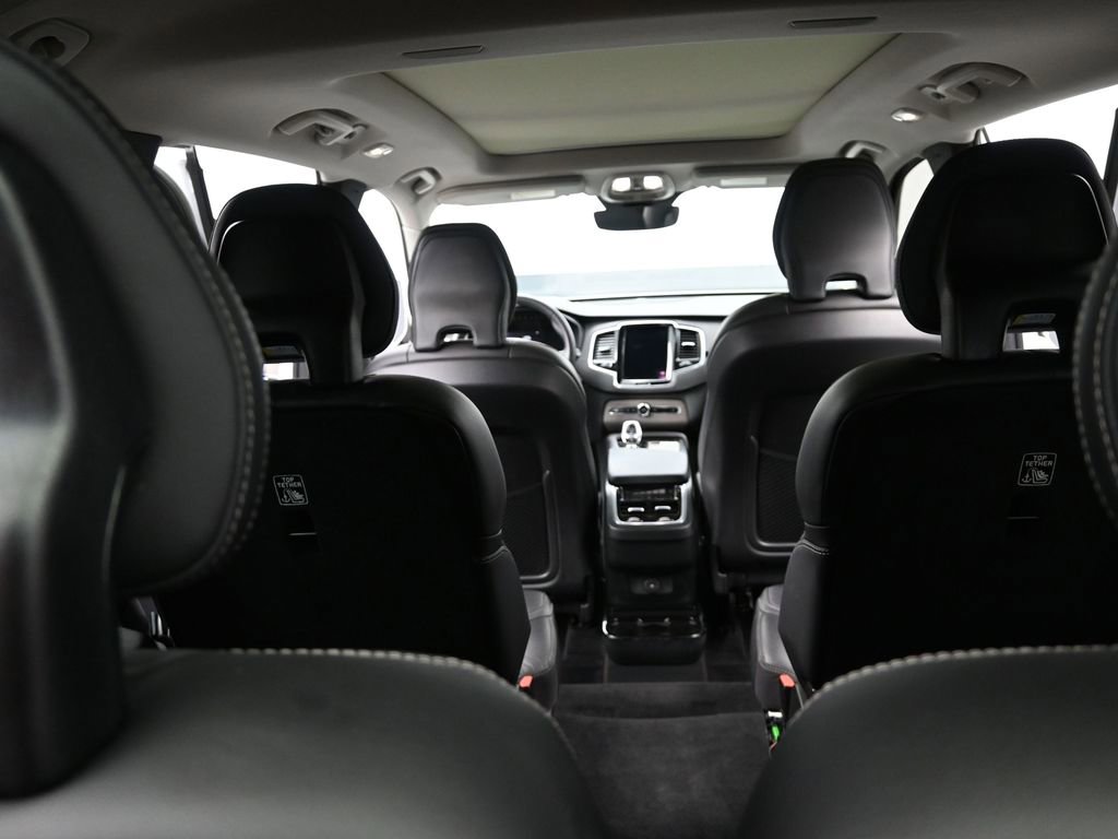 Used 2023 Volvo XC90 B6 Ultimate w/ Protection Package Premier image 19