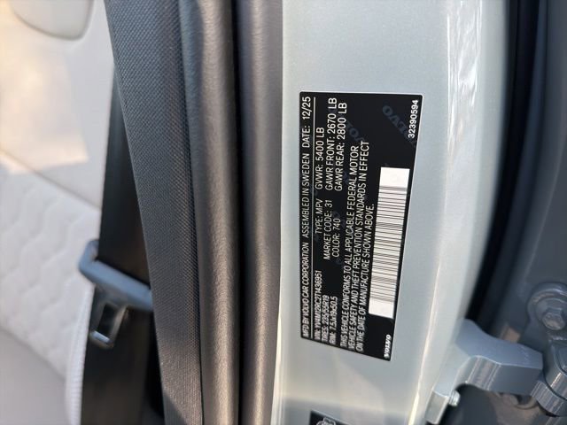 New 2026 Volvo XC60 B5 Plus w/ Climate Package AWD/4WD image 17