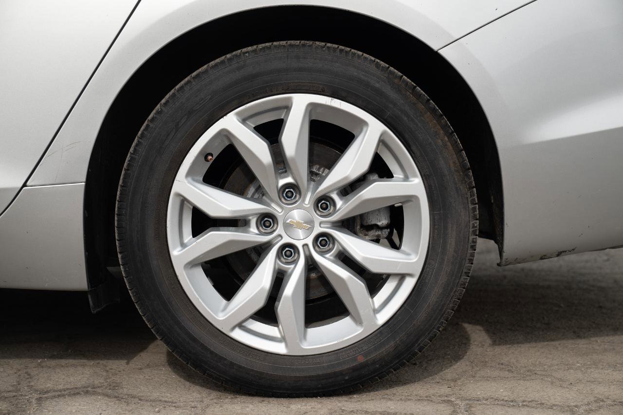 Used 2020 Chevrolet Impala LT image 9