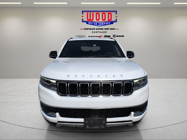 Used 2024 Jeep Wagoneer L Series II w/ Flexible Seating Group AWD/4WD image 8