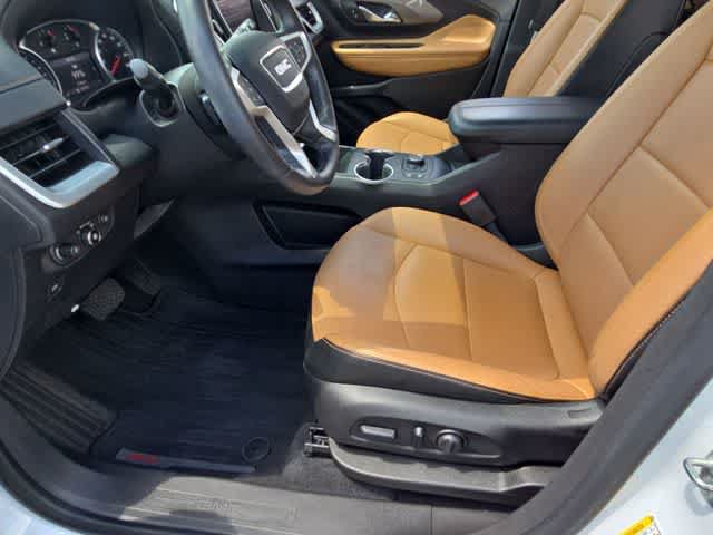 Used 2020 GMC Terrain SLT w/ Preferred Package AWD/4WD image 16