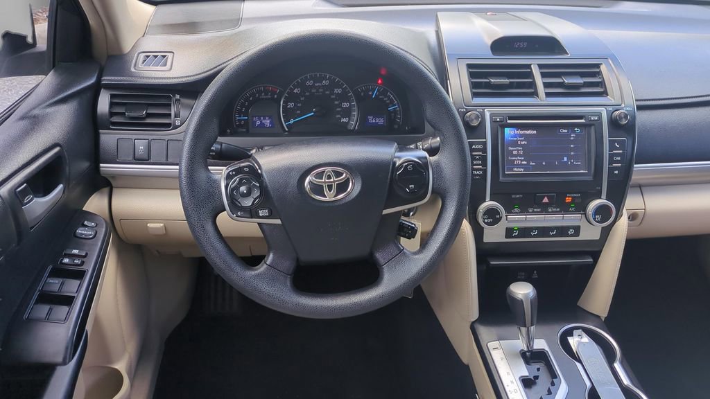 Used 2012 Toyota Camry LE image 21