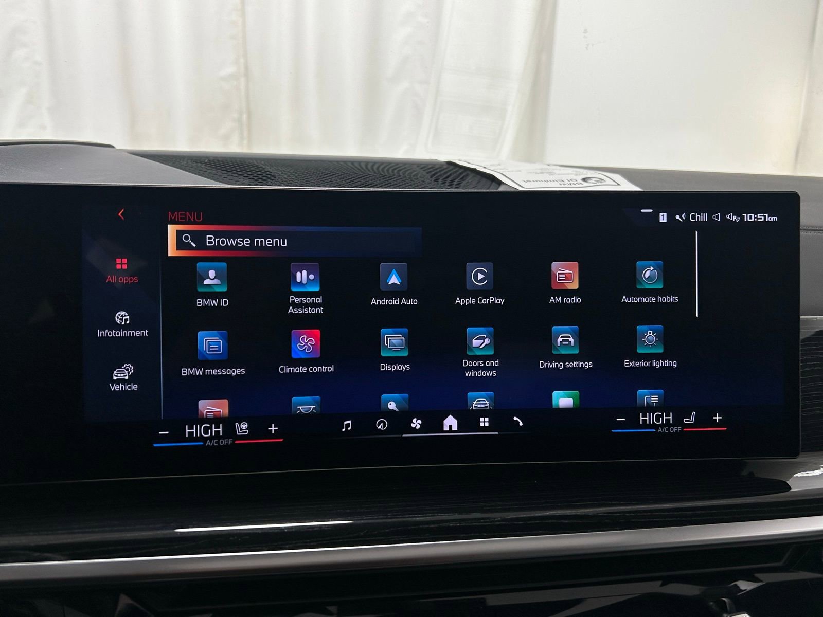 Used 2025 BMW X7 M60i w/ Executive Package image 16