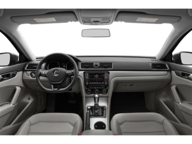Used 2019 Volkswagen Passat 2.0T Wolfsburg w/ Wheels & Sunroof Package image 8