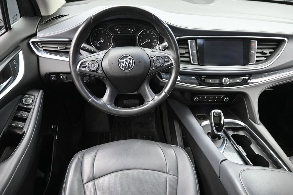 Used 2019 Buick Enclave Essence AWD/4WD image 12