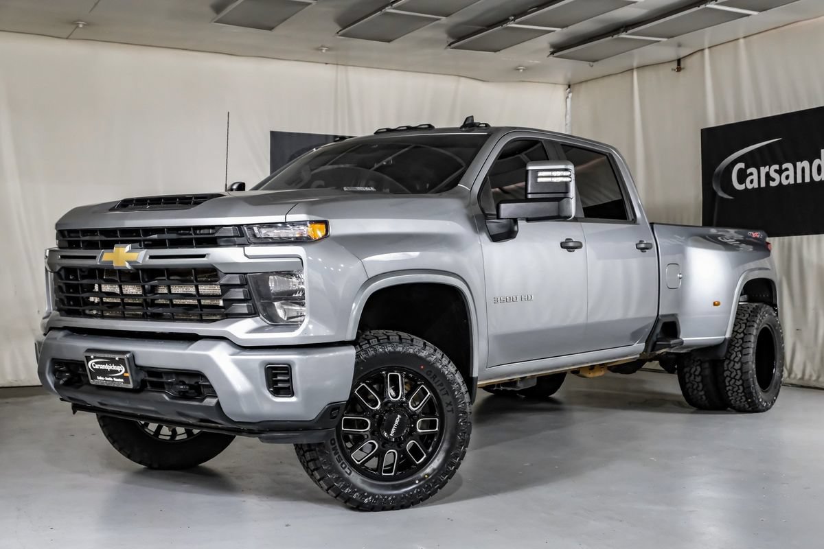 Used 2024 Chevrolet Silverado 3500 W/T AWD/4WD image 5
