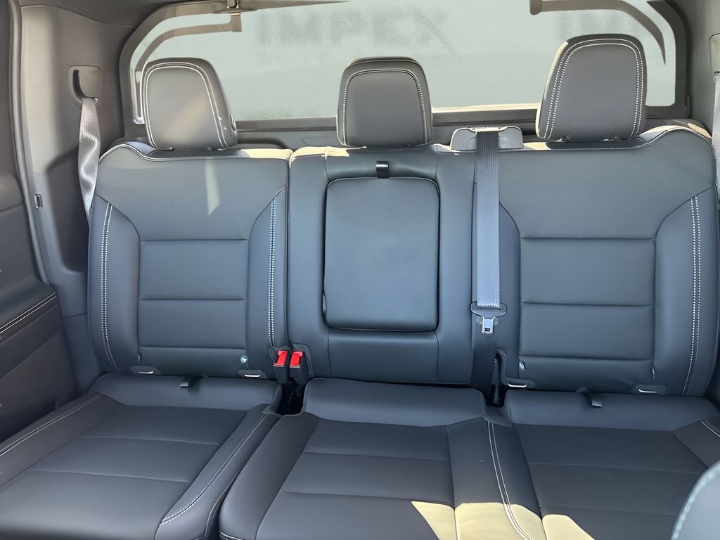 Used 2026 Chevrolet Silverado EV LT AWD/4WD image 8