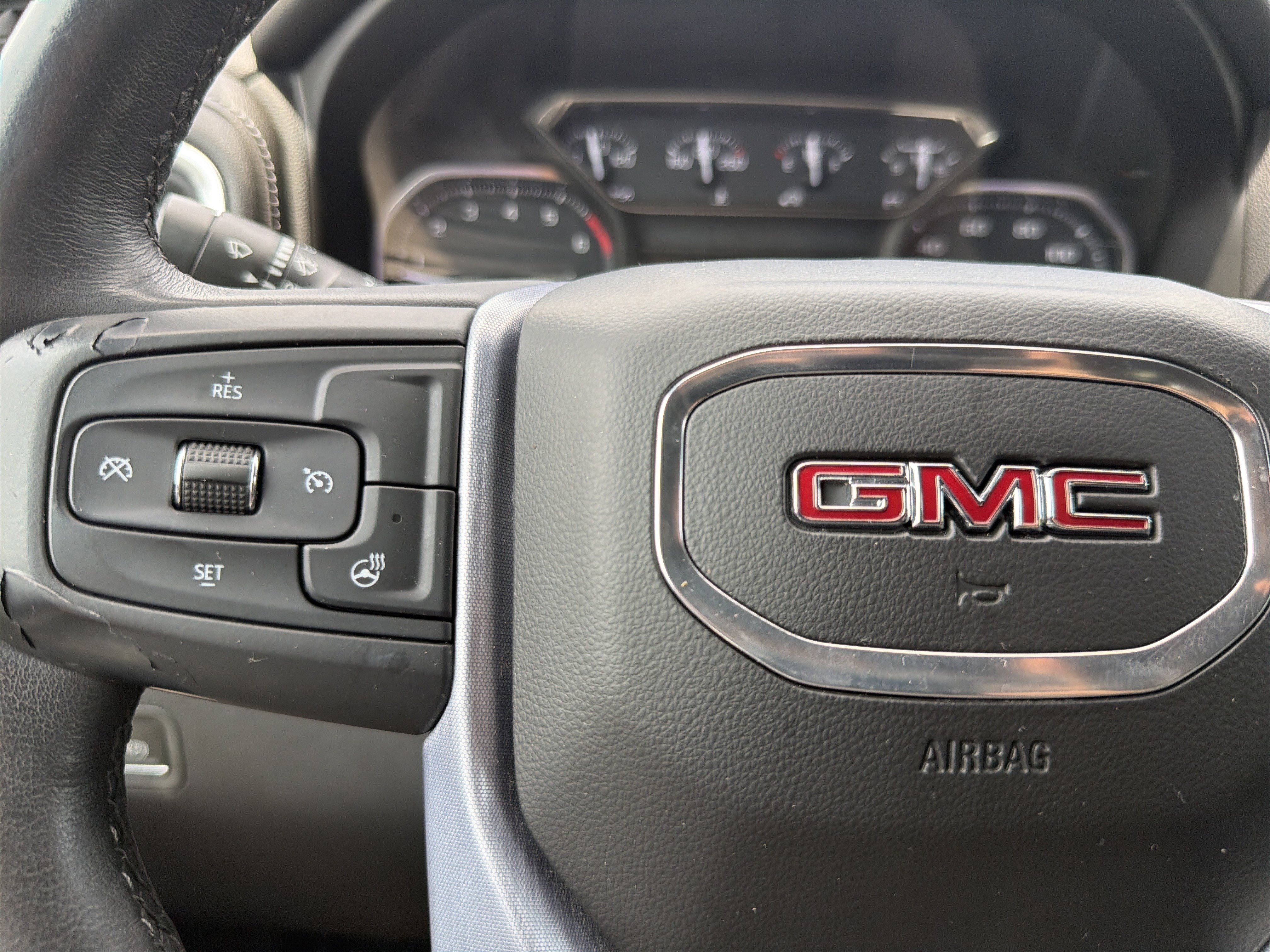 Used 2020 GMC Sierra 1500 SLT AWD/4WD image 29
