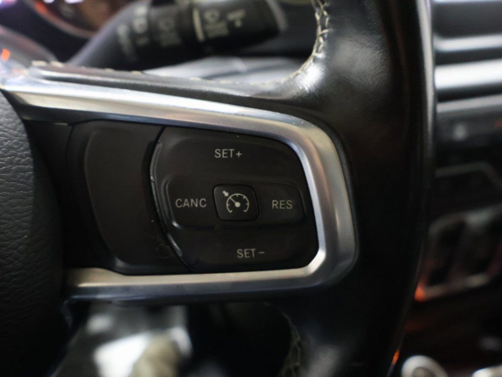 Used 2021 Jeep Wrangler Unlimited Sahara image 39