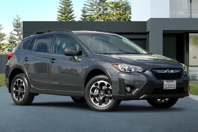 Used 2022 Subaru Crosstrek 2.0i Premium AWD/4WD image 2