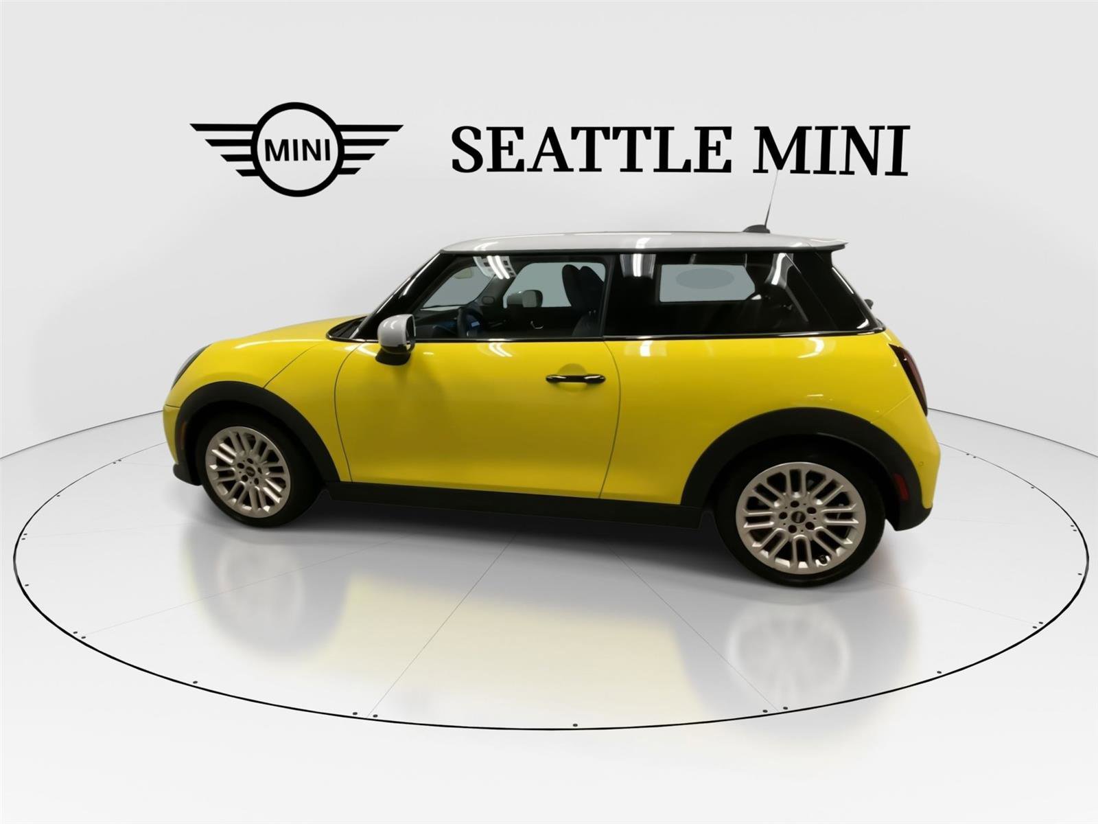 Certified 2025 MINI Cooper S image 7