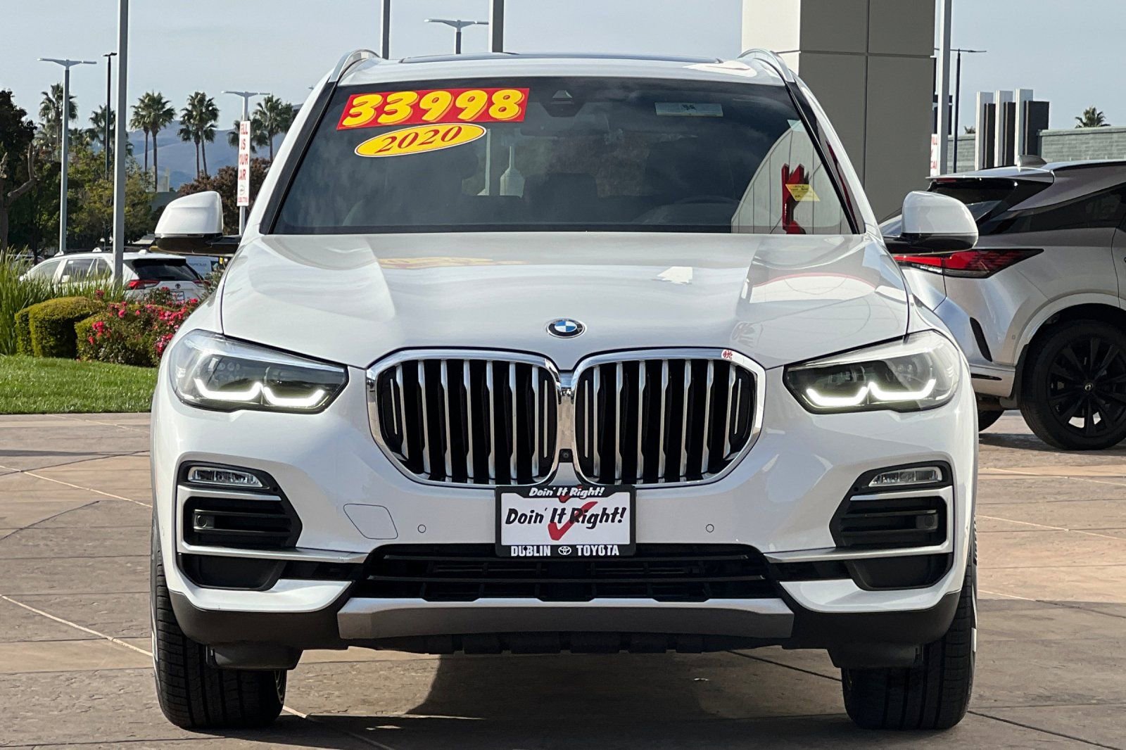 Used 2020 BMW X5 xDrive40i w/ Premium Package image 10