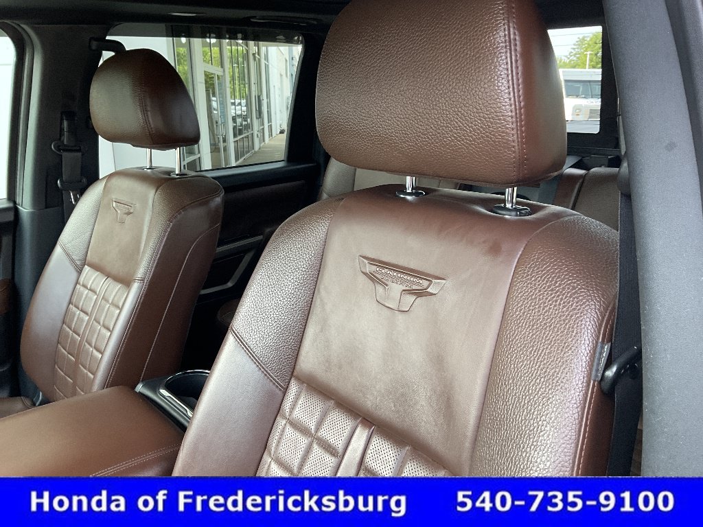 Used 2021 Nissan Titan Platinum Reserve w/ Moonroof Package AWD/4WD image 28