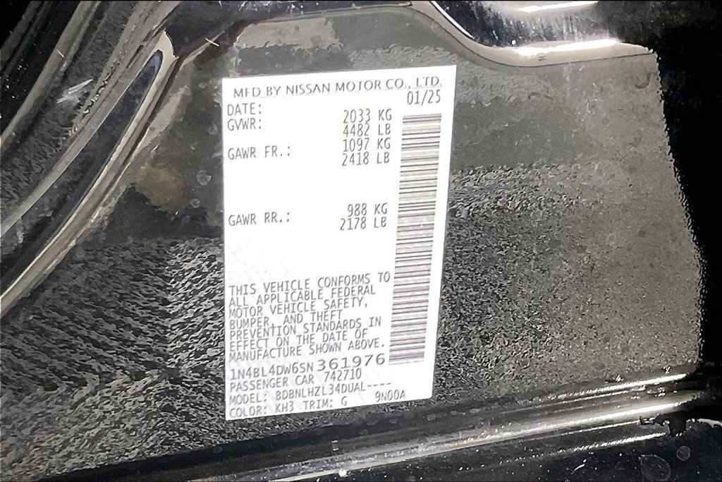 Used 2025 Nissan Altima 2.5 SV w/ SV Special Edition Package AWD/4WD image 41