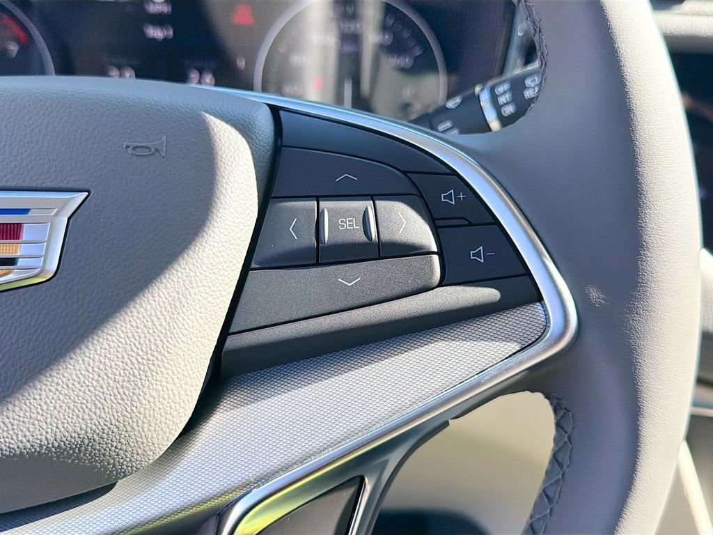 New 2026 Cadillac XT5 Premium Luxury w/ Driver Assist Package FWD image 39