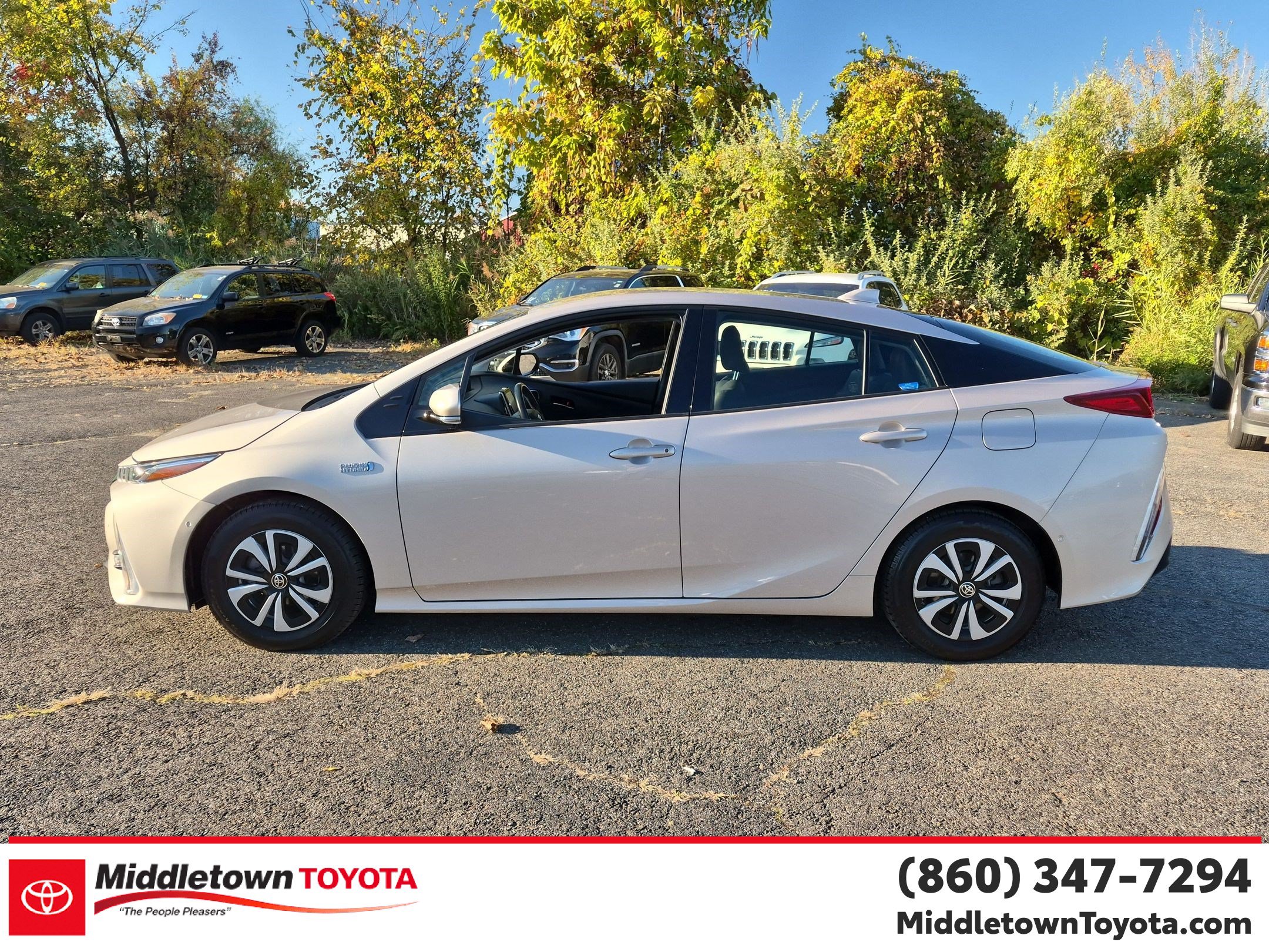 Used 2018 Toyota Prius Prime Advanced FWD image 6