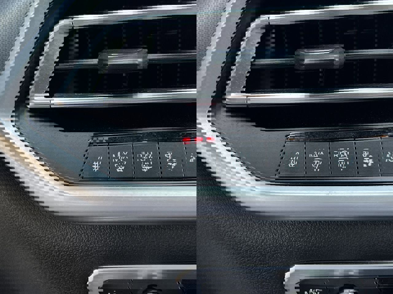 Used 2023 BMW X5 sDrive40i w/ Premium Package image 17