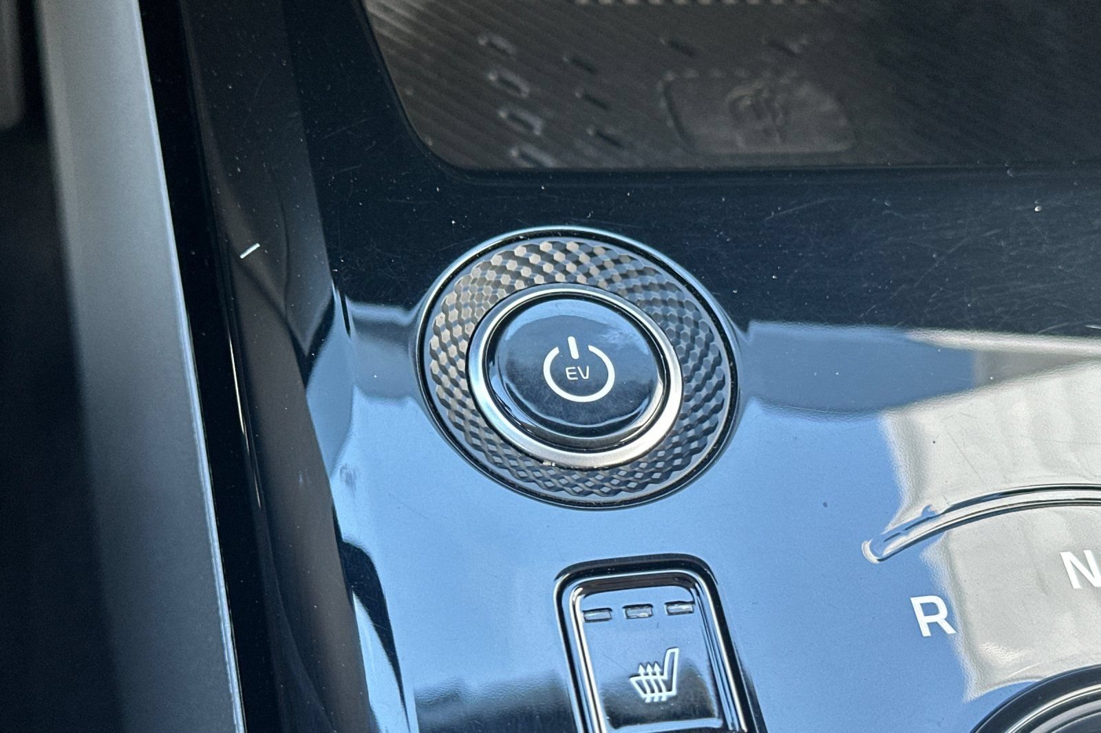 Certified 2023 Kia Niro Wind FWD image 25