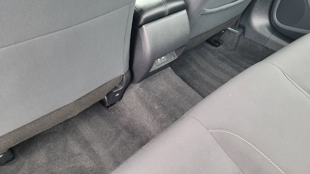 Used 2025 Nissan Altima 2.5 SV image 26