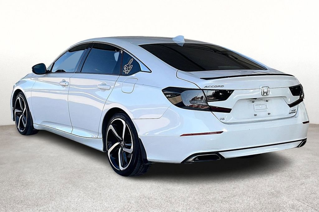 Used 2018 Honda Accord Sport image 12