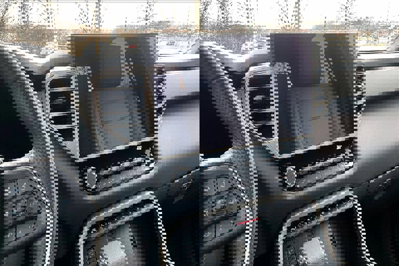 Used 2025 Toyota Tundra Limited image 7