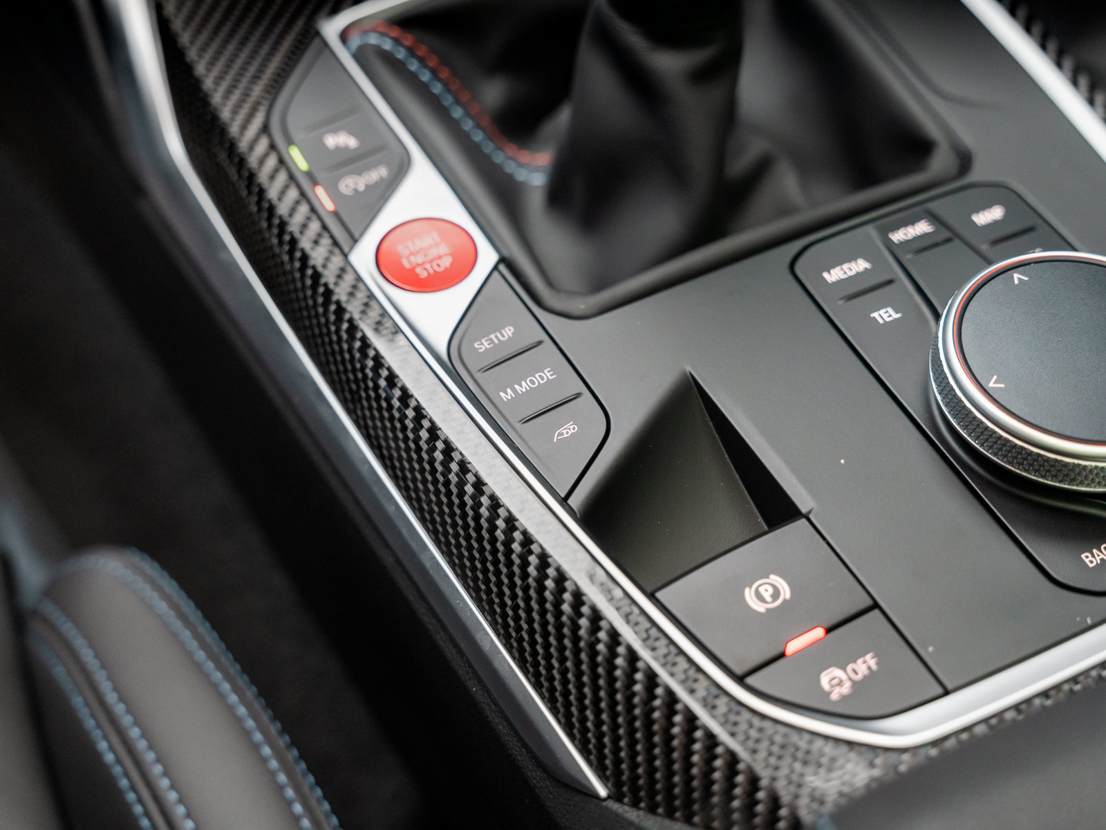 Used 2025 BMW M2 w/ Lighting Package RWD image 60