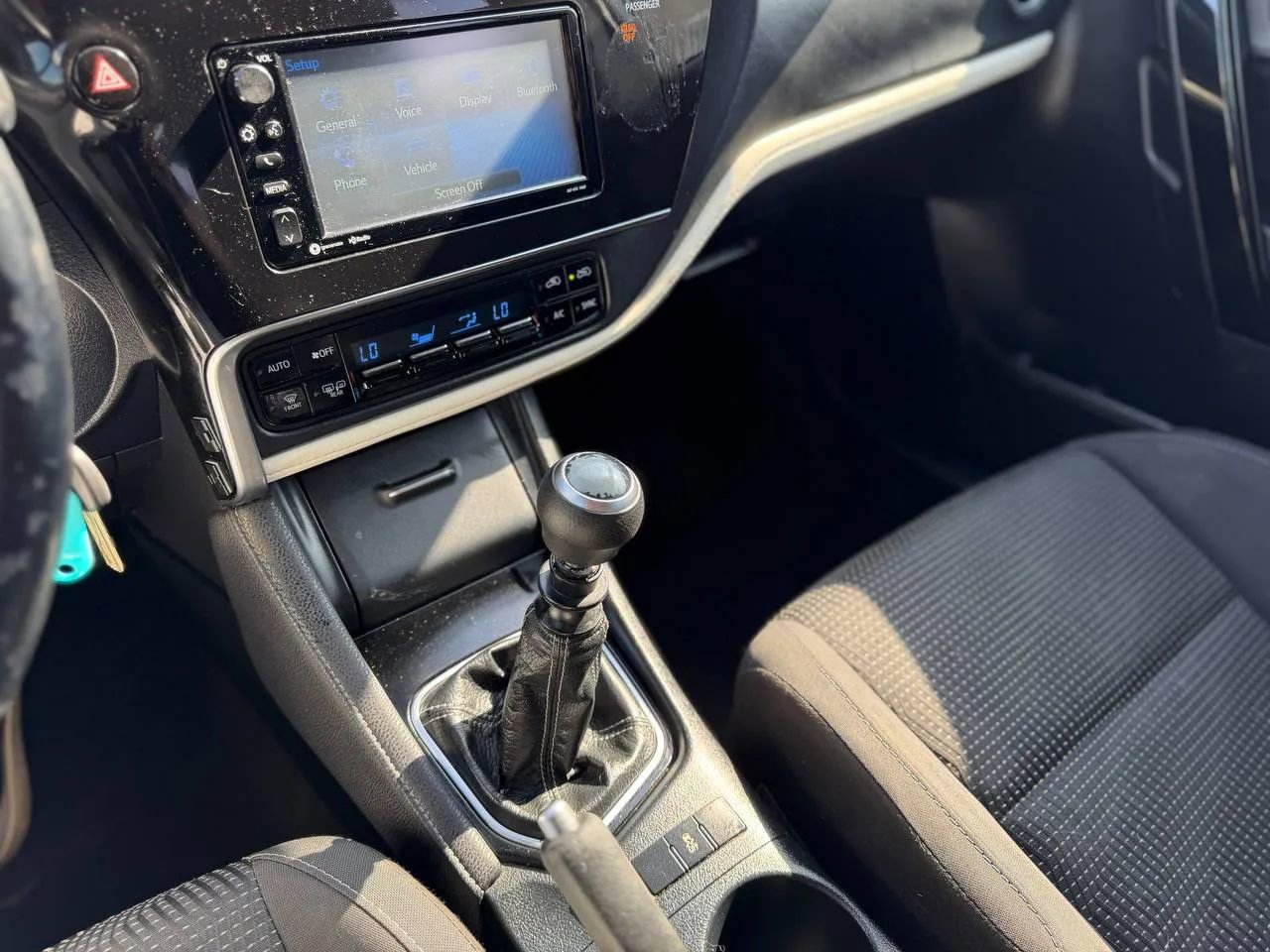 Used 2018 Toyota Corolla iM w/ Carpet Mat Package (TMS) image 38