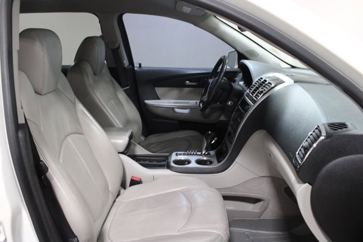 Used 2012 GMC Acadia SLT image 23