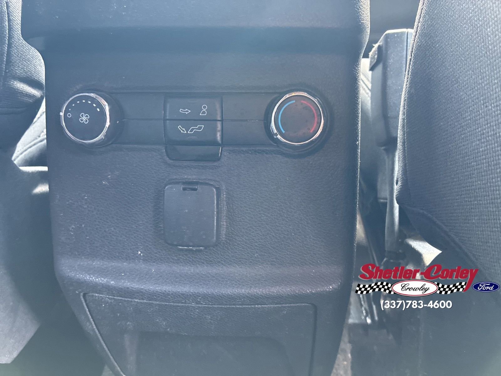 Used 2017 Ford Explorer XLT FWD image 9