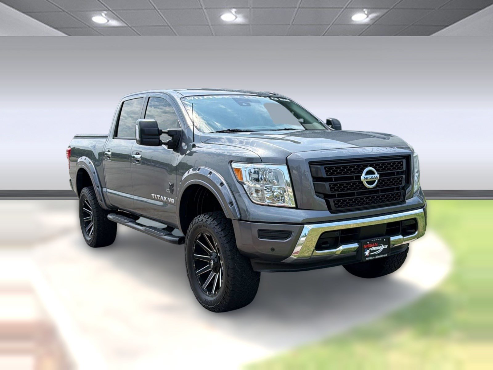 Used 2020 Nissan Titan SV w/ SV Convenience Package AWD/4WD image 7
