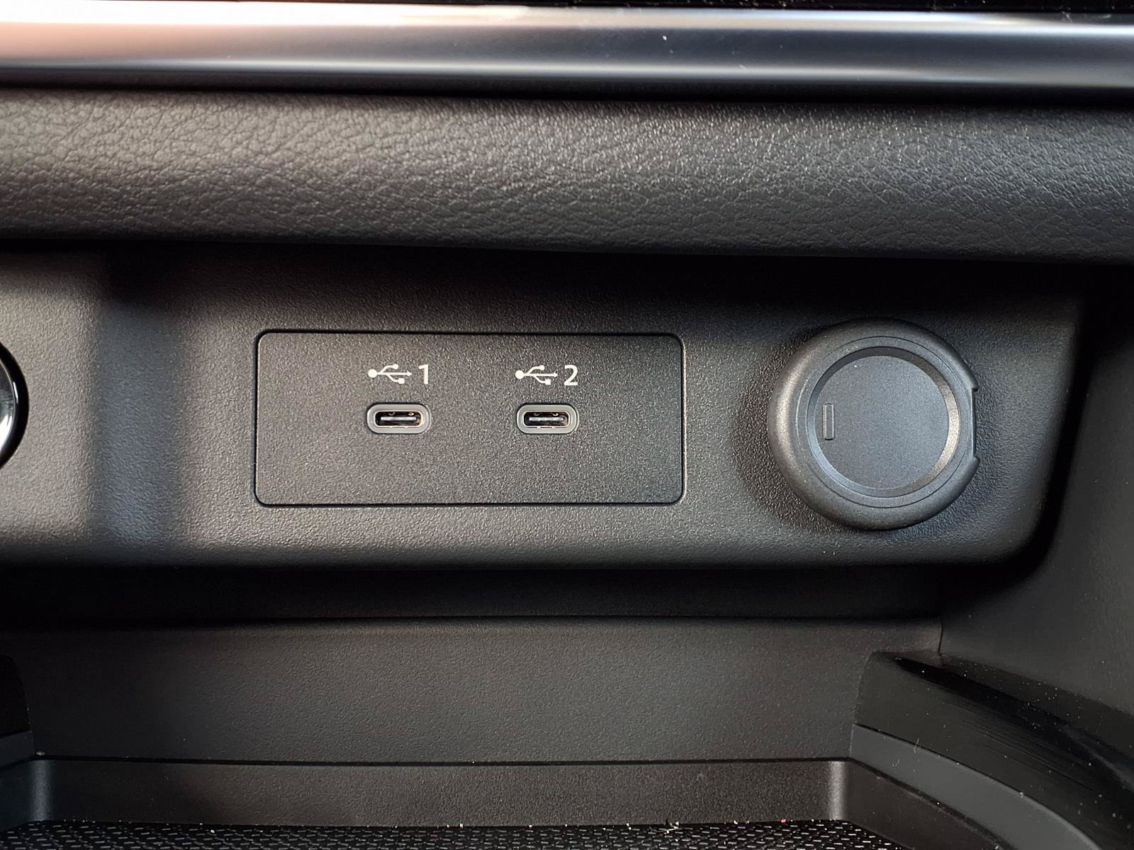 New 2026 Nissan Rogue SV FWD image 24